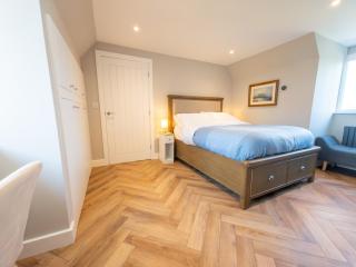 Stoneyloft Modern Apartment in Glen Vine - 4