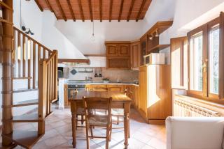 Rustic Tuscan Retreat A Cozy Escape Near Siena - Val di Pugna - 9