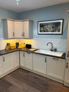 JB O Sheas self catering pub - Dingle - 2