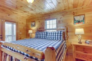 Hot Tub, Fire Pit and Game Room Blue Ridge Cabin - Blue Ridge - 1