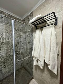 Airport oasis-3-Bedroom Luxury flat - Cairo - 6