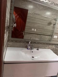 Airport oasis-3-Bedroom Luxury flat - Cairo - 5