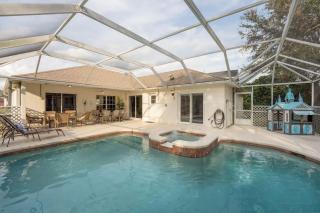 New Listing Pool and Game Room 4BR - 9
