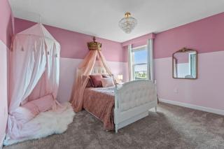 7 BR Large Pool Game Room @ Storey Lake SL2861 - 9