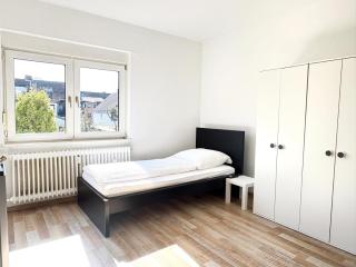 Meribu W18-20 Wohnung für Monteure und Arbeiter - Bottrop - 3