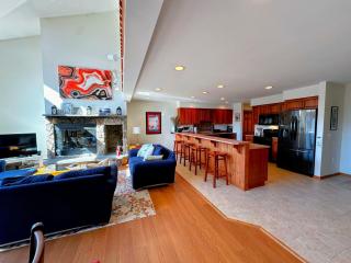 SH3 Luxurious Stonehill Townhouse in Bretton Woods - Carroll - 4