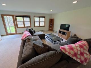 SH3 Luxurious Stonehill Townhouse in Bretton Woods - Carroll - 1