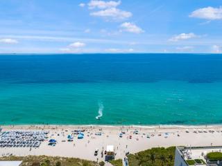 Stunning Oceanfront Escape & Luxury Resort Living - 3
