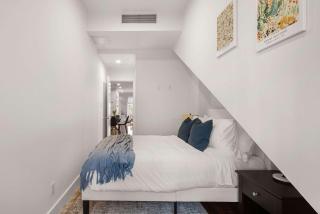 Spacious 3BR Family Haven in Lower Manhattan - New York - 4