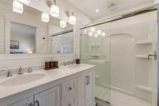 Little Red House - 8