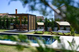 Rustic Charm Villa - 4