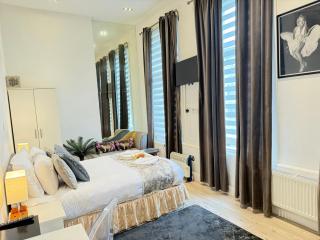 Monroe - Entire Studio in Central London - Prime Location - Londra - 9