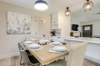 < 1 Mi to Main St & Amphitheater: Woodstock Home! - 3