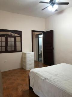 Apartamento en el Centro de SantoDomingo Amplio con Parqueadero - 1