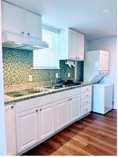 Private Basement APT Near DC Pet Friendly WiFi King Bed Kitchen and More - Arlington - 4