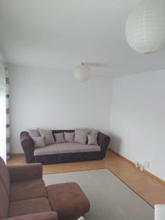 Newly Renovated - Stylish 3-Room Flat with Balcony - Central & Exklusive Parking Spot - Halle an der Saale - 0