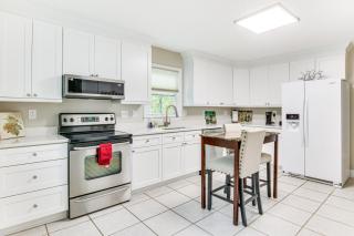 Charlotte Vacation Rental with Private Hot Tub! - Matthews - 1
