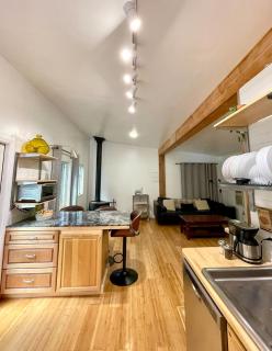 Comfy Studio near Trails & Beaches - - 1