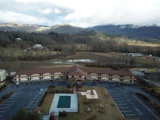 Mountain Valley Inn - Dillard - 0