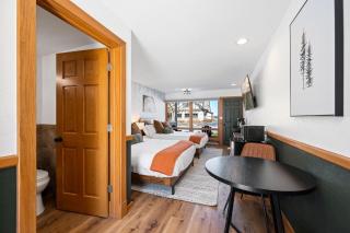 Spruce & Shore Motel - Fish Creek - 2
