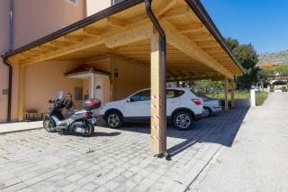 Apartments with a parking space Grebastica, Sibenik - 24046 - Šibenik - 2
