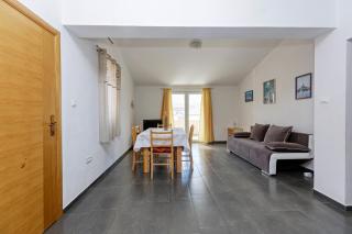 Apartments with parking space Grebastica, Sibenik - 24046 - Šibenik - 8