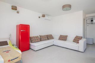 Seaside family friendly house with a swimming pool Sparadici, Sibenik - 24200 - Šibenik - 3