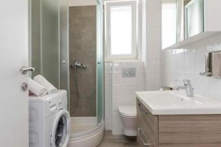 Family friendly apartments with a swimming pool Razanj, Rogoznica - 24214 - Ražanj - 1