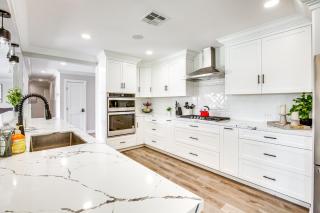 Pool, Spa and City Views Luxe Home in San Diego! - San Diego - 2