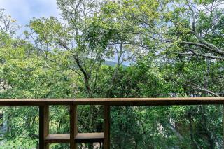 Cozy cottage among trees - 8