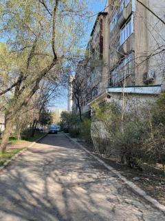 Central Apartment in Golden Square - Bishkek - 3