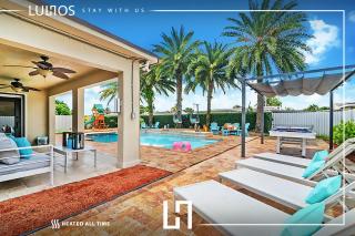 Oasis with Pool Spa Games 5BR L21 - Miami Gardens - 0
