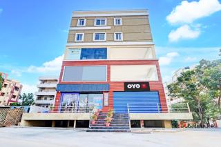 Hotel O RB @ KOMPALLY - 0