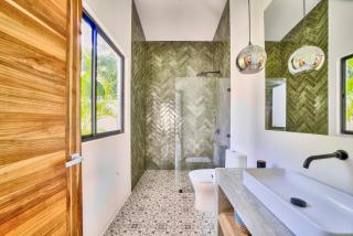 Wonderful Villa with a Pool near the Beach - Puerto Viejo - 8