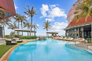 Jewel Luxury Beachside 2-Bed with Water View Gym - Gold Coast - 5