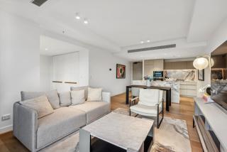 Jewel Luxury Beachside 2-Bed with Water View Gym - Gold Coast - 3