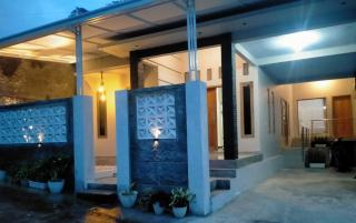 Tafufu Villa Tumpak Sewu - - 9