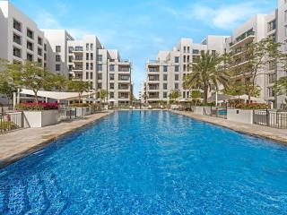 The Town Square Suite Luxury 2BR Near Qudra Lake - 8