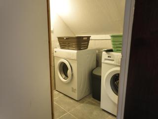 Appartement lumineux de ville avec 2 places de parking privées intérieur - Beuvrages - 3