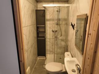 Appartement lumineux de ville avec 2 places de parking privées intérieur - Beuvrages - 5