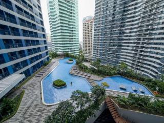 Air Residences 46th flr facing City view - Manila - 0