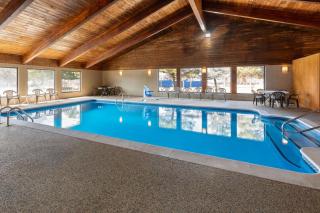 AmericInn by Wyndham Oscoda Near AuSable River - Oscoda - 8