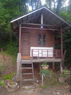 batu putih cottage karimunjawa - - 1