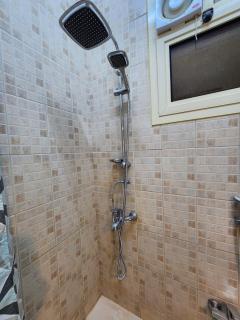 Modern 2-BR Retreat - Stylish Stay in Al Yasmeen - Riade - 2