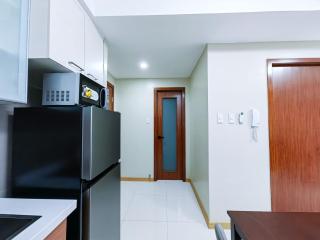 1BR Condotel Suite at Sunshine100 City Plaza #SS02-1 - 8