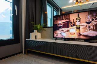 1 minute to the beach! Free parking! Sauna and gym - Busan - 8