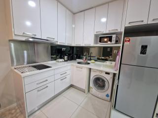 Summer Suites Klcc 2BR Apartments by ATIQ - Kuala Lumpur - 3