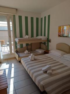 Hotel Berenice - Rimini - 4