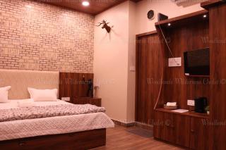 Woodlands Wilderness Chalet - 1