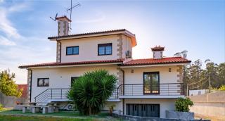 Casa Perelhal - - 5